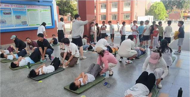 卧起坐, 成绩单会说