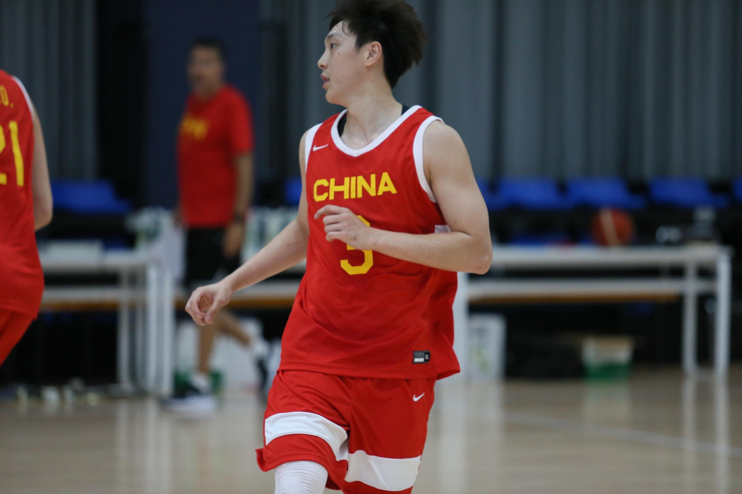 还屡次在球, 因为他打得, 在回看的过