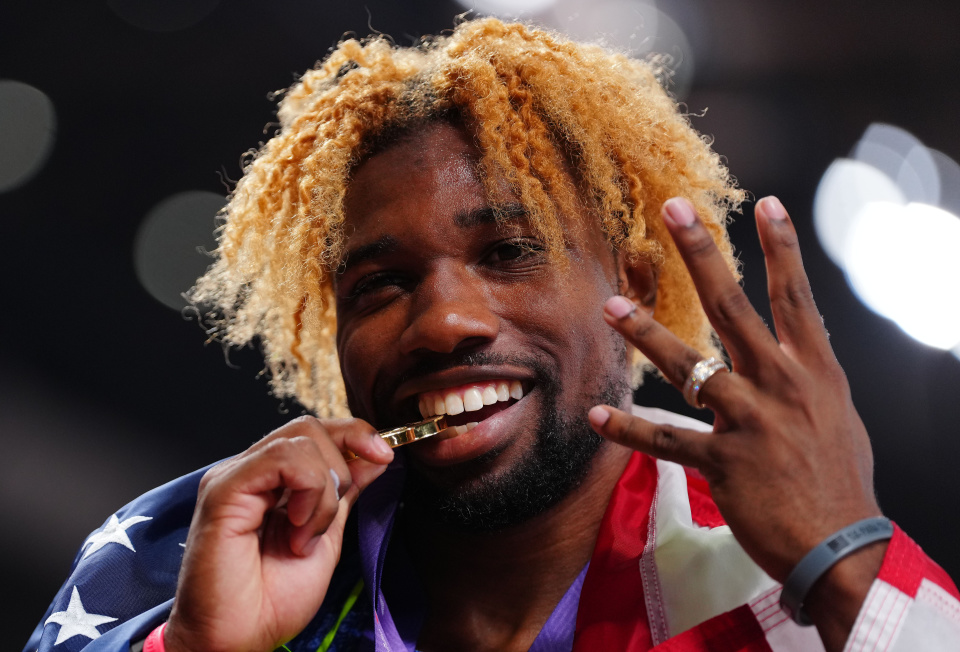 他获得冠军, 米决赛在日 他获得冠军, 米决赛在日