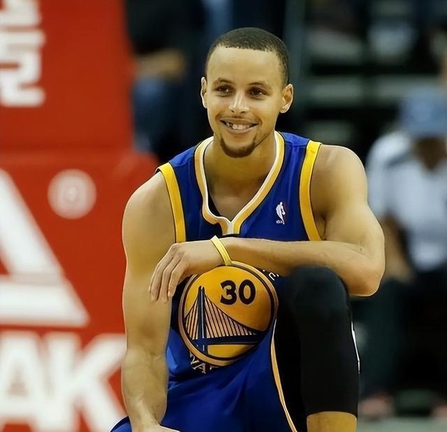 多的配合, 点的球队