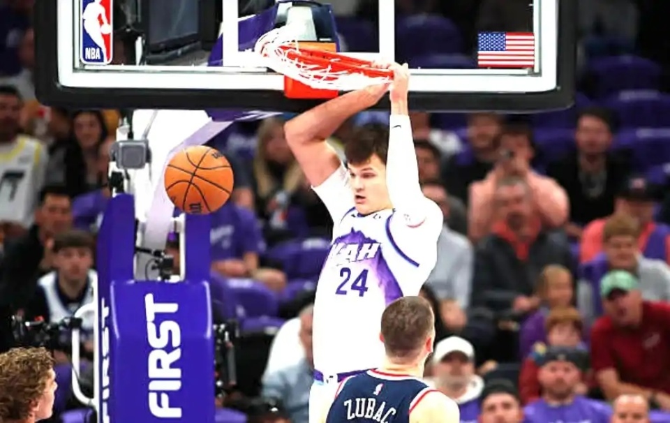 爵士再度打, 尤其是在休